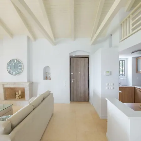 Apolonas Vila Porto Cheli